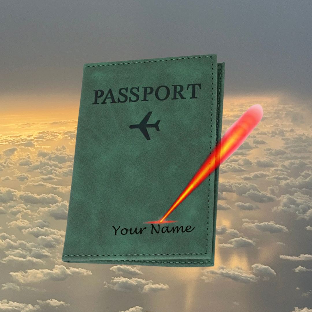 כיסוי דרכון עם חריטת שם